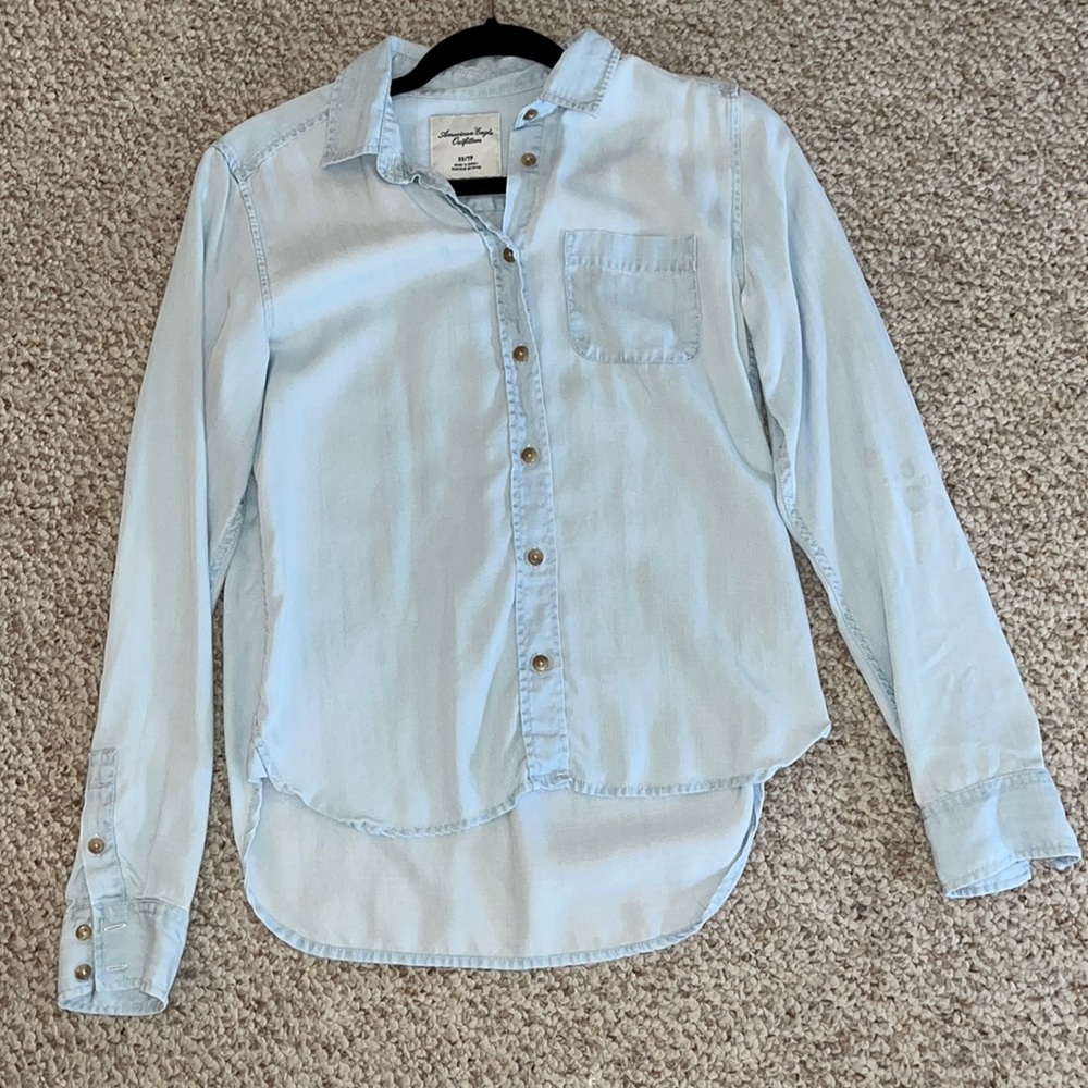 Women’s button down